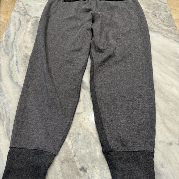 Athleta joggers - Picture 2 of 3